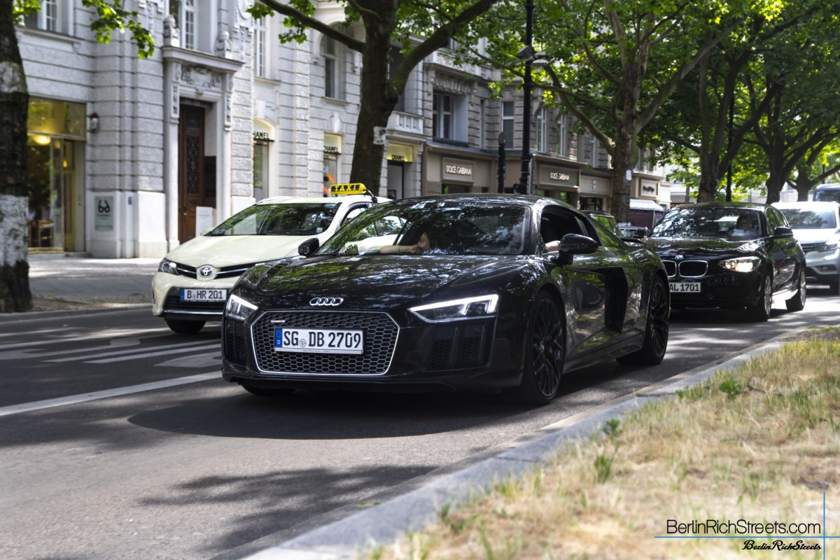 Audi R8 V10 Plus (2016) spotted in Berlin — BerlinRichStreets